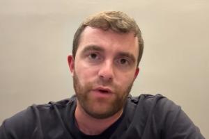 罗马诺：利马不会被曼联内部禁赛，此事已告一段落但可能影响完成续约